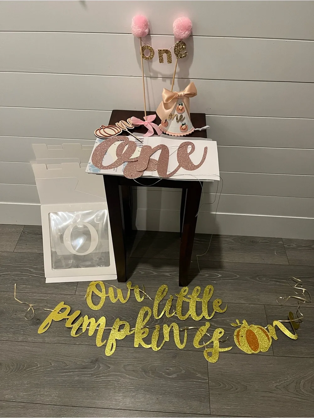 One First Birthday Party (Pumpkin Theme) Banner and Décor Set - Pink and Gold